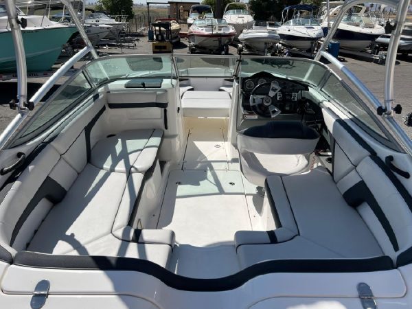 8499898_20220916122739818_1_XLARGE 2015 Yamaha AR210 Jet Boat