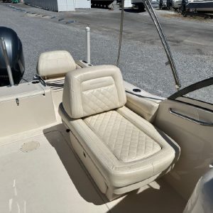 8517825_20220928134217085_1_XLARGE 2018 Grady-White 215 Freedom