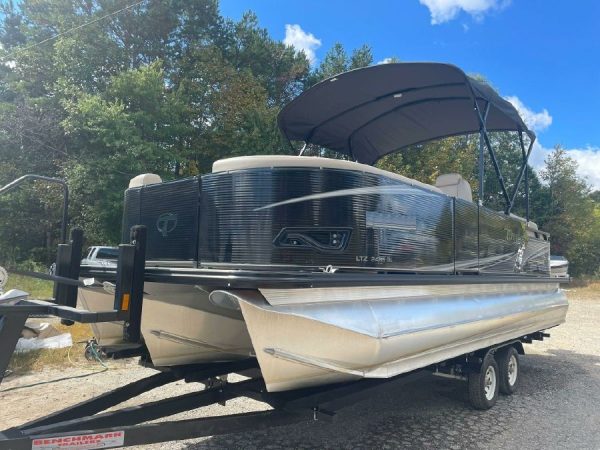 8530348_20221007073552838_1_XLARGE 2020 Tahoe Pontoon 2485 LTZ QL