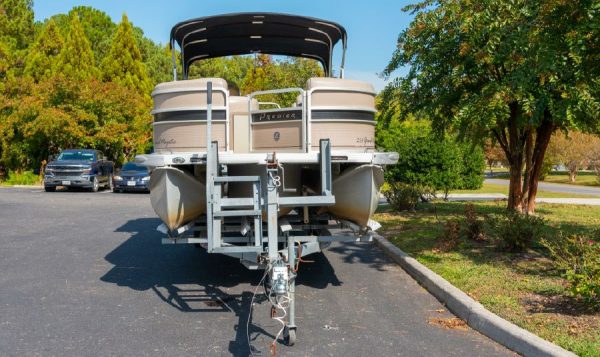 8551253_20221014054003068_1_XLARGE 2008 Premier 235 Grand Majestic
