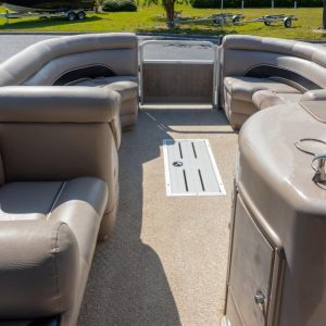 8551253_20221014054025172_1_XLARGE 2008 Premier 235 Grand Majestic