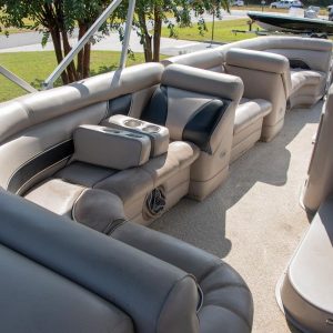 8551253_20221014054035190_1_XLARGE 2008 Premier 235 Grand Majestic