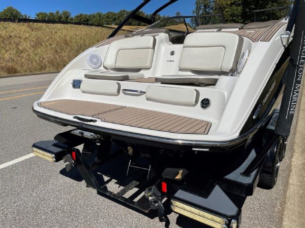 8561357_0_191020220802_18 2013 Yamaha Boats 242 LTD S