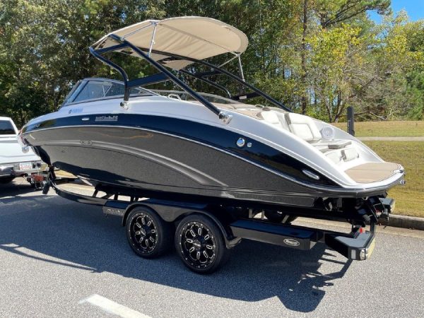 8561357_0_191020220802_3 2013 Yamaha Boats 242 LTD S