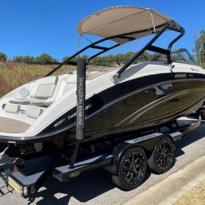 8561357_0_191020220802_4 2013 Yamaha Boats 242 LTD S