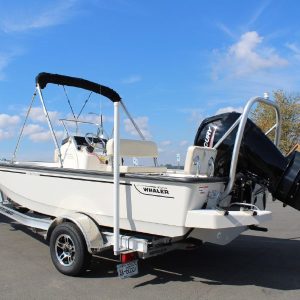 8565664_20221026045916593_1_XLARGE 2020 Boston Whaler 170 Montauk