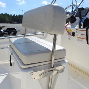 8565664_20221026050636261_1_XLARGE 2020 Boston Whaler 170 Montauk