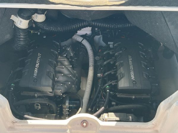 8575833_20221031115036766_1_XLARGE 2018 Yamaha AR240