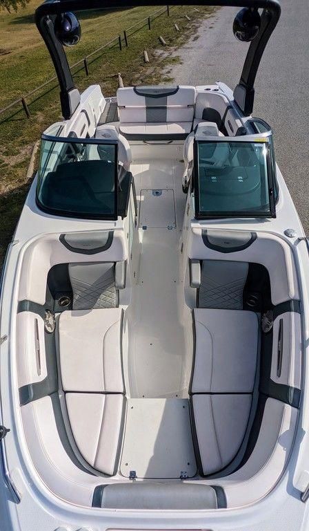 8580082_20221101095614083_1_XLARGE 2019 Chaparral 257 SSX