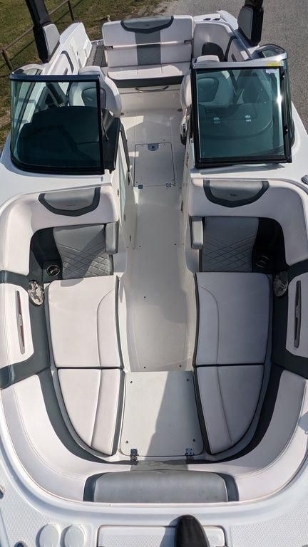 8580082_20221101095617553_1_XLARGE 2019 Chaparral 257 SSX