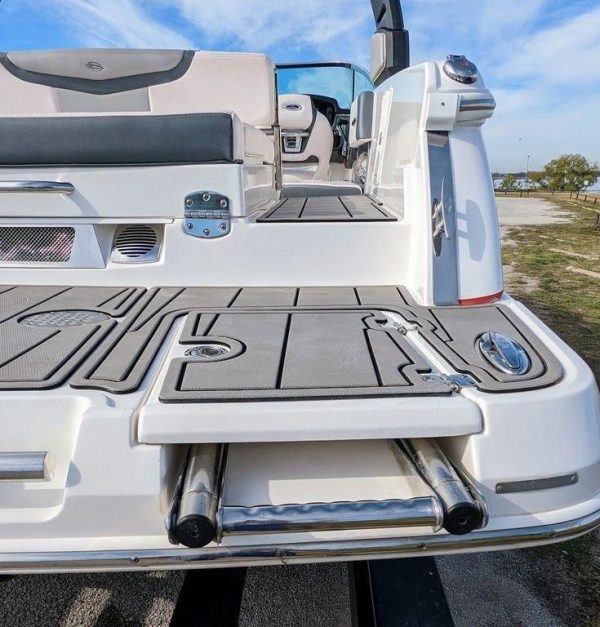 8580082_20221101095704349_1_XLARGE 2019 Chaparral 257 SSX