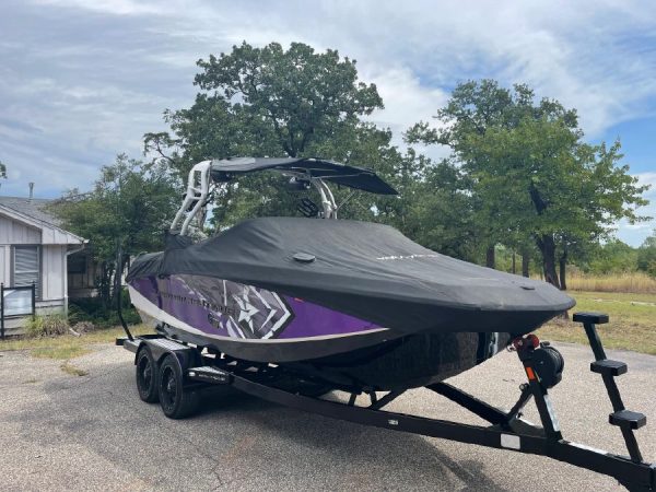 8581677_20221102105243428_1_XLARGE 2014 Super Air Nautique G21