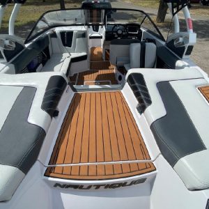 8581677_20221102113846078_1_XLARGE 2014 Super Air Nautique G21
