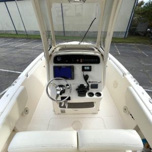 8599131_0_161120221558_11 2017 Grady-White CENTER CONSOLE FISHERMAN 257