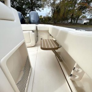 8599131_0_161120221558_12 2017 Grady-White CENTER CONSOLE FISHERMAN 257