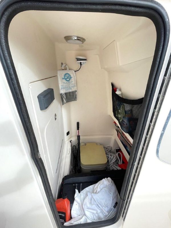 8599131_0_161120221558_13 2017 Grady-White CENTER CONSOLE FISHERMAN 257