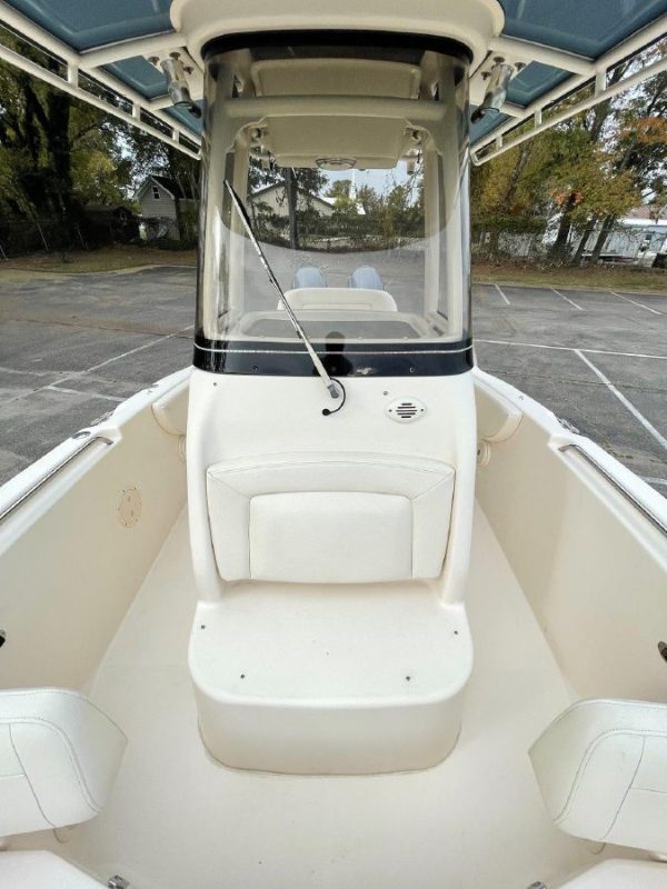8599131_0_161120221558_16 2017 Grady-White CENTER CONSOLE FISHERMAN 257