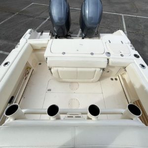 8599131_0_161120221558_7 2017 Grady-White CENTER CONSOLE FISHERMAN 257