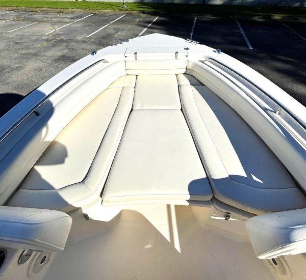8599131_0_221120220758_18 2017 Grady-White CENTER CONSOLE FISHERMAN 257
