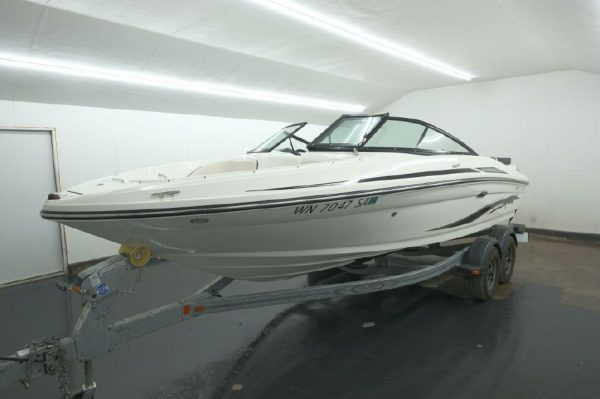 8614120_20221201173447309_1_XLARGE 2012 Sea Ray 205 Sport