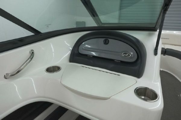8614120_20221201173518958_1_XLARGE 2012 Sea Ray 205 Sport