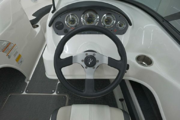 8614120_20221201173524822_1_XLARGE 2012 Sea Ray 205 Sport