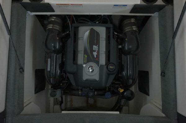 8614120_20221201173546937_1_XLARGE 2012 Sea Ray 205 Sport