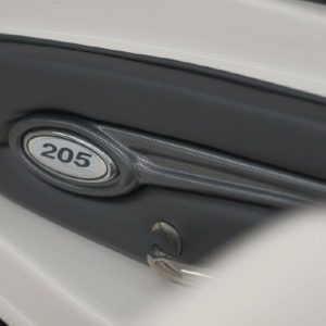 8614120_20221201173614935_1_XLARGE 2012 Sea Ray 205 Sport