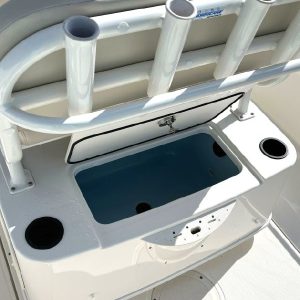 8616961_20221205134233194_1_XLARGE 2020 Boston Whaler Montauk 210