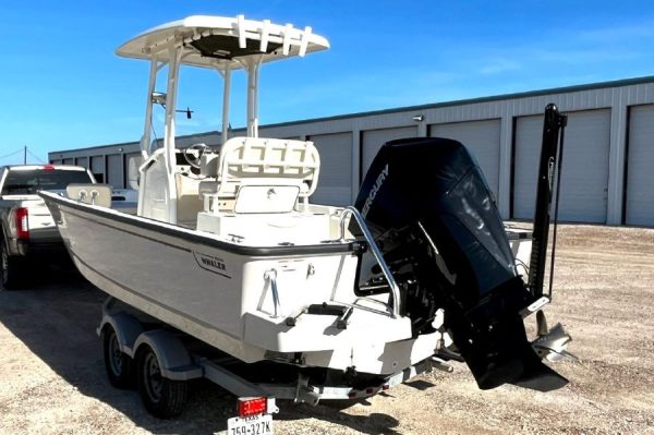 8616961_20221205134249621_1_XLARGE 2020 Boston Whaler Montauk 210