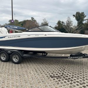 8622672_20221220174958277_1_XLARGE 2021 Tahoe 210S