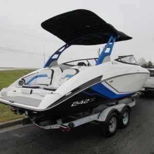 8624776_20221213143720646_1_XLARGE 2018 Yamaha 242X E-Edition