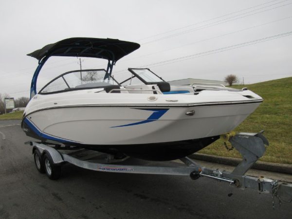 8624776_20221213143738941_1_XLARGE 2018 Yamaha 242X E-Edition