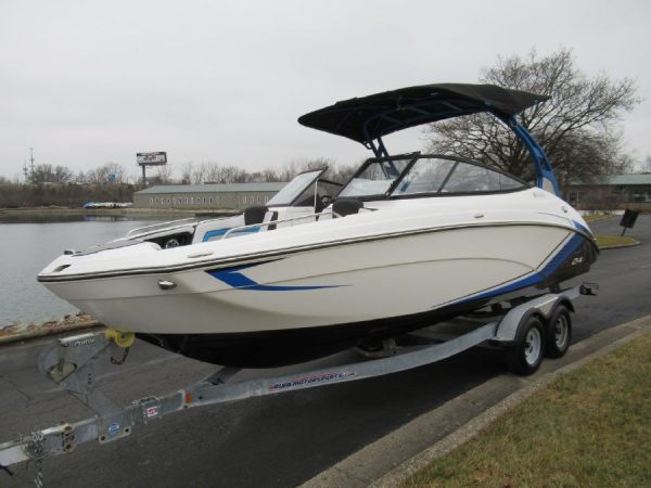 8624776_20221213143755047_1_XLARGE 2018 Yamaha 242X E-Edition