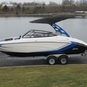8624776_20221213143810654_1_XLARGE 2018 Yamaha 242X E-Edition