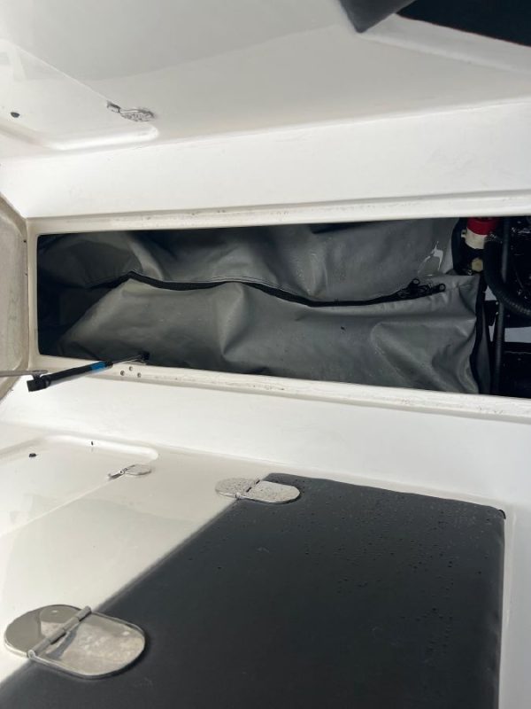 8639225_20230110112623528_1_XLARGE 2004 Malibu Wakesetter 25 Ski Wakeboard Boat