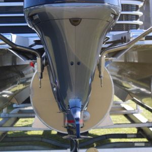 8648671_20230109135617097_1_XLARGE 2020 Bennington S22 Center Console Tritoon