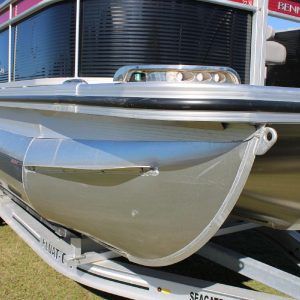8648671_20230109135746105_1_XLARGE 2020 Bennington S22 Center Console Tritoon