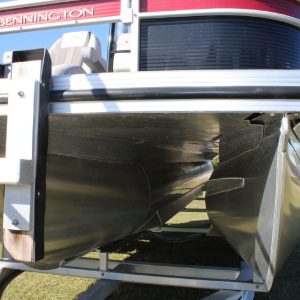 8648671_20230109135815603_1_XLARGE 2020 Bennington S22 Center Console Tritoon