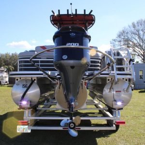 8648671_20230109135932336_1_XLARGE 2020 Bennington S22 Center Console Tritoon