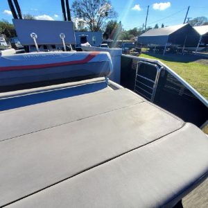 8648671_20230109141121535_1_XLARGE 2020 Bennington S22 Center Console Tritoon