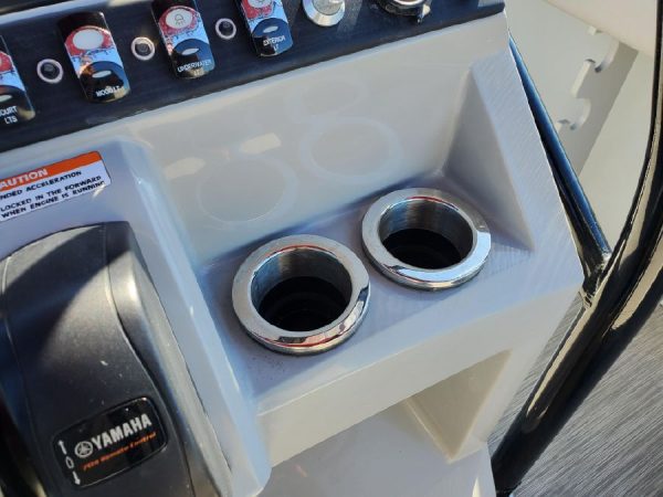8648671_20230109141248354_1_XLARGE 2020 Bennington S22 Center Console Tritoon