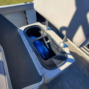 8648671_20230109141404719_1_XLARGE 2020 Bennington S22 Center Console Tritoon