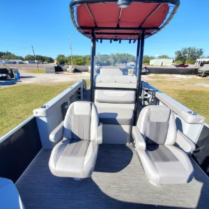 8648671_20230109141509305_1_XLARGE 2020 Bennington S22 Center Console Tritoon