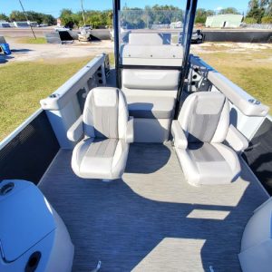 8648671_20230109141514413_1_XLARGE 2020 Bennington S22 Center Console Tritoon