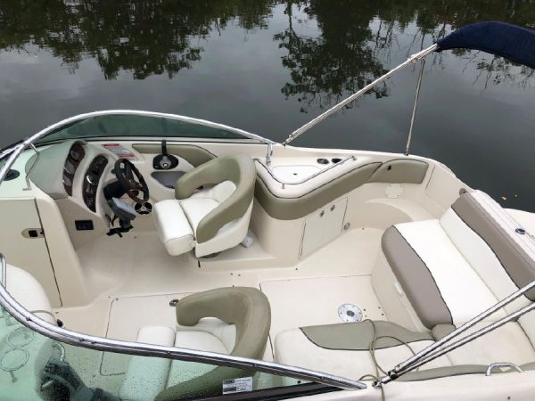 8654417_20230112220316911_1_XLARGE 2006 Sea Ray 240 Sundeck