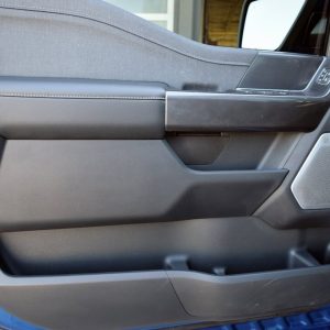 9016b40b584545b4b1c1b56b7ca650d0 2022 Ford F150 Lariat Blue Metallic
