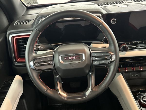 946ac63664d94ee9a34aefb9e8d0626d 2023 GMC Canyon AT4X
