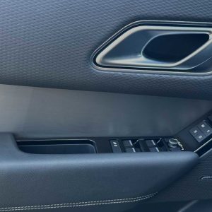 951ef04d79714fb0ab2560e7b5d49dbf 2021 Land Rover Range Rover Velar R-Dynamic S