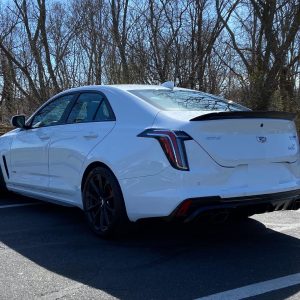 98cbae1367bd46d8b95da2ec7de2b0f3 2022 Cadillac CT4 V